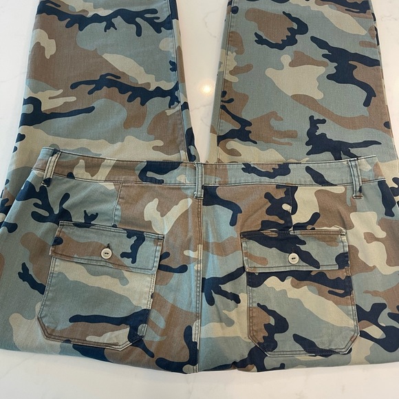 Sanctuary Camo Pants - Picture 4 of 9